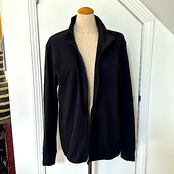 Uniqlo Other - NWOT! Men's Uniqlo Lightweight Jacket!